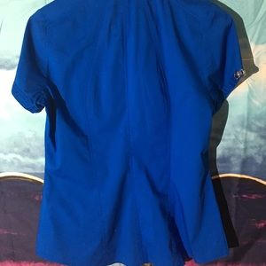 EXPRESS ESSENTIAL STRETCH BUTTON DOWN TOP